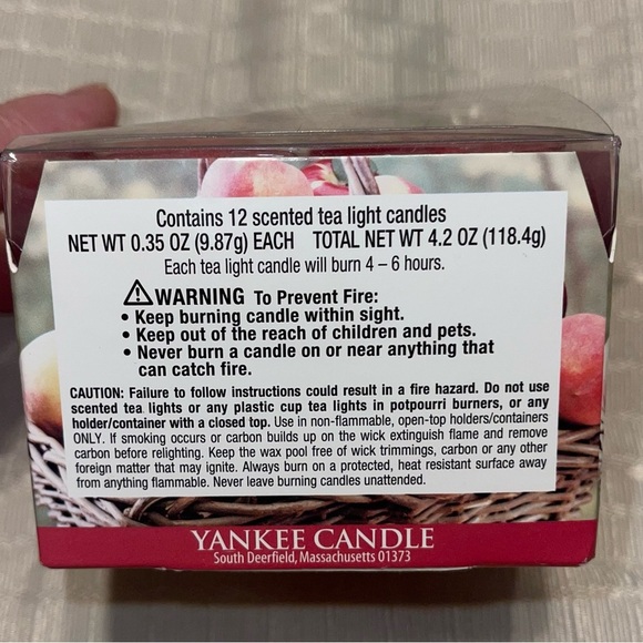 Macintosh & Peach Scented Tea Lights - Picture 3 of 3